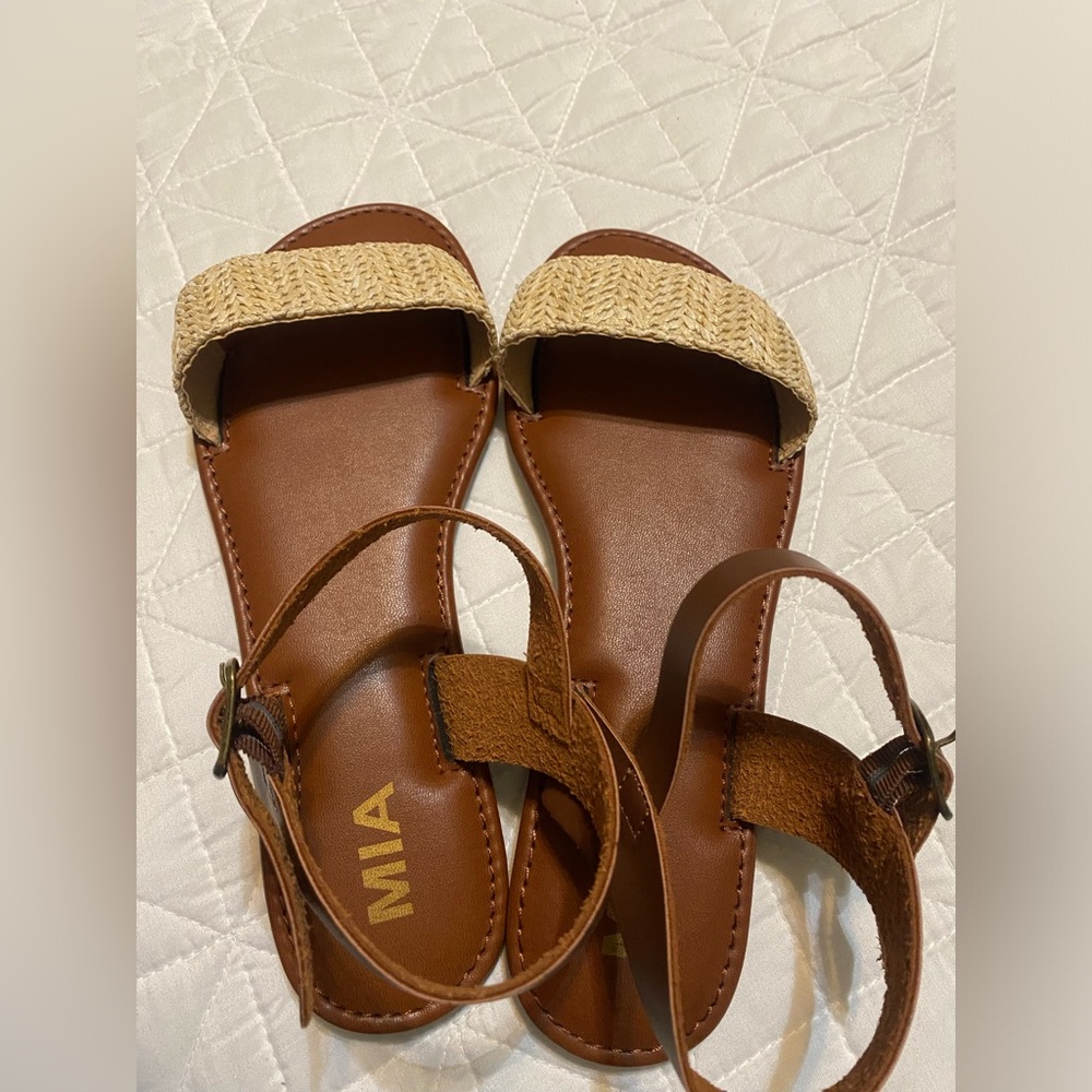 MIA sandals new in box